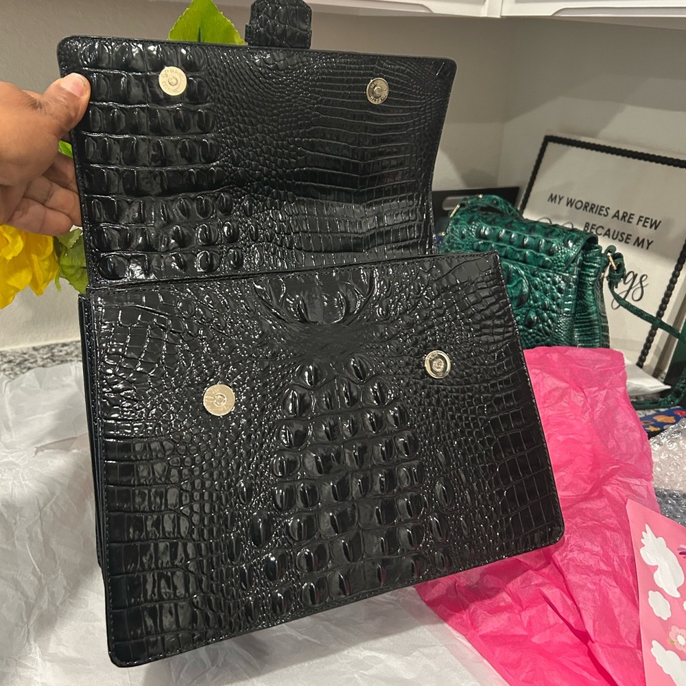 Brahmin Black Hallie - Picture 3 of 11
